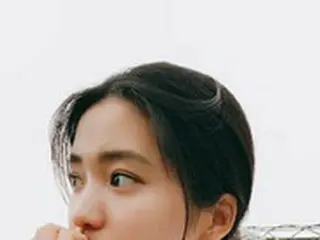 女優キム・テリ、白Tシャツ1枚で清楚感を演出…“初々しさも満点”