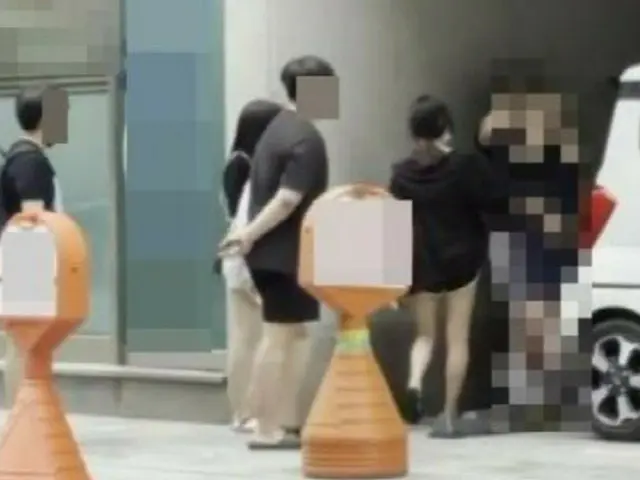 韓国キョンギ（京畿）コヤンシ（高陽市）イルサン（一山）で「集団いじめ」と見られる映像がオンライン上に拡散し物議を醸す中、主犯格とされる女子生徒が謝罪の言葉を述べた（画像提供:wowkorea）