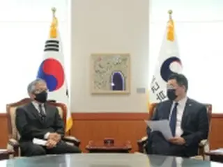 韓国政府　日本大使呼び厳重抗議＝公使の不適切な発言で