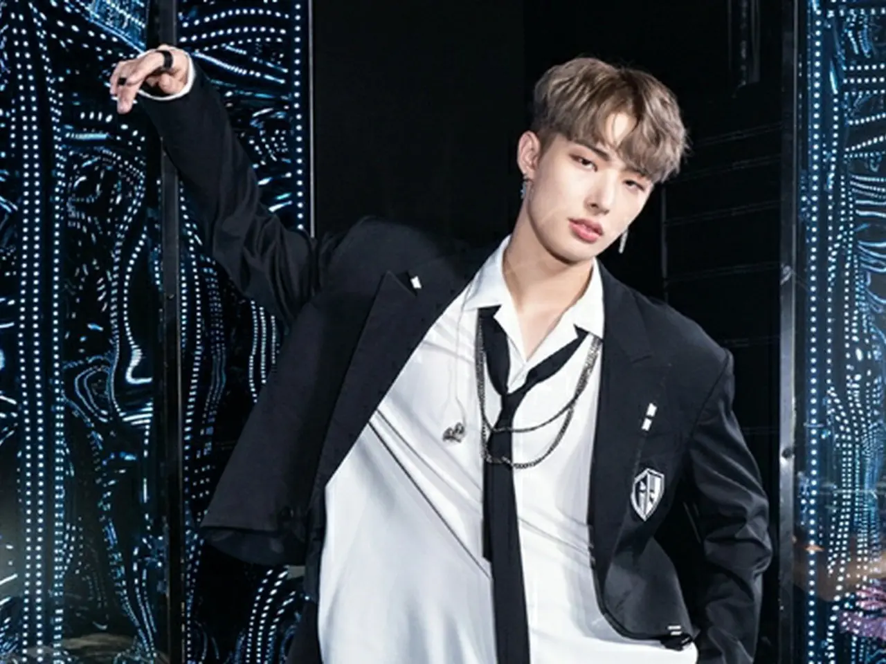 ATEEZ アチズ パーカデン ミンギ リリイベ フォト