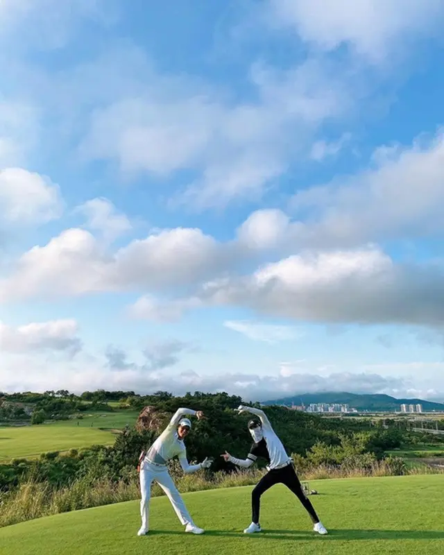 イトゥク（SJ）、イ・ジフン＆アヤネ夫妻の結婚式の司会を担当…「先々週に会った」（画像提供:wowkorea）
