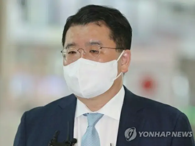 崔鍾建次官（資料写真）＝（聯合ニュース）