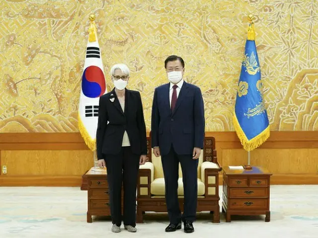 文在寅 韓国大統領は、訪韓中のシャーマン米国務副長官を接見した（画像提供:wowkorea）