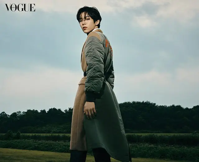 「NCT」ショウタロウ、初の単独グラビア=“シックなパイロット”？（画像提供:wowkorea）
