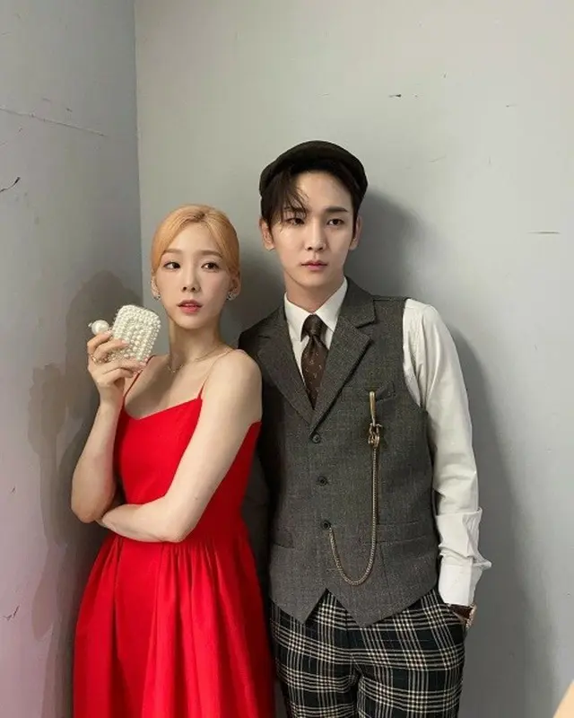 テヨン（少女時代）とキー（SHINee）の2ショットが公開された。（画像提供:wowkorea）