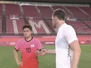 五輪初戦で相手選手の「握手拒否」、サッカー韓国代表選手のSNSが「大荒れ」