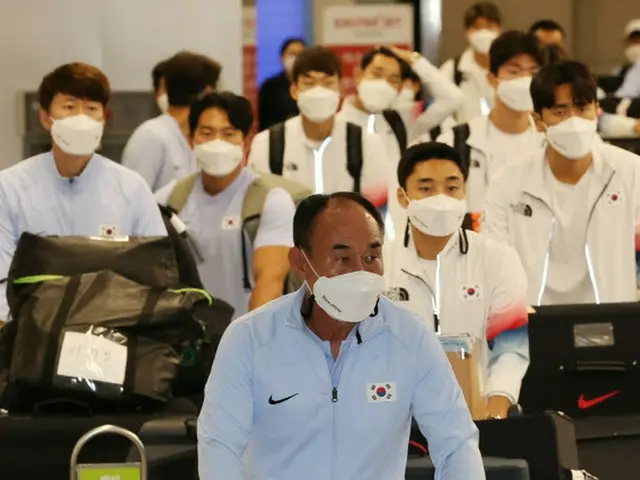 2020東京オリンピックでのメダル獲得を目標にしていた韓国男子サッカーチームが準々決勝で大会を去り、帰国の途に着いた（画像提供:wowkorea）