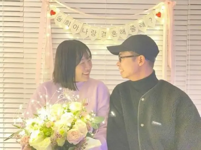 “「ウッチャッサ」などに出演”アン・ジンホ＆ハン・ソンヒ、ことし3月に婚姻届を提出していた…お笑いタレント夫婦の誕生（画像提供:wowkorea）