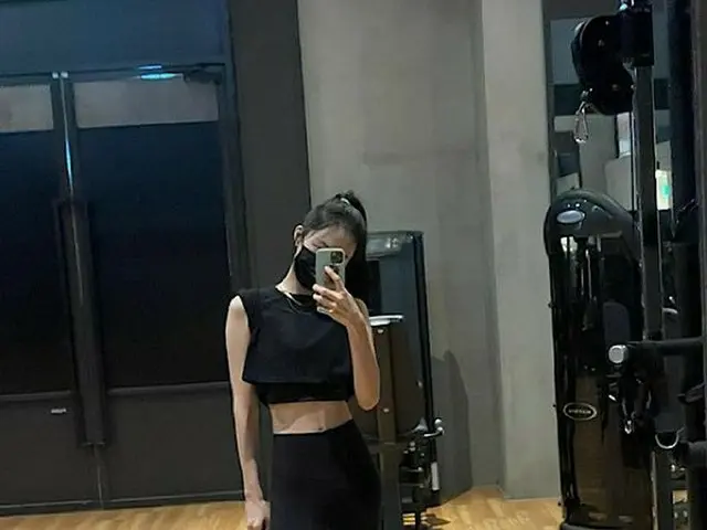 ソン・ナウン（Apink）、CGのような極細のウエスト...理由のある自信（画像提供:wowkorea）
