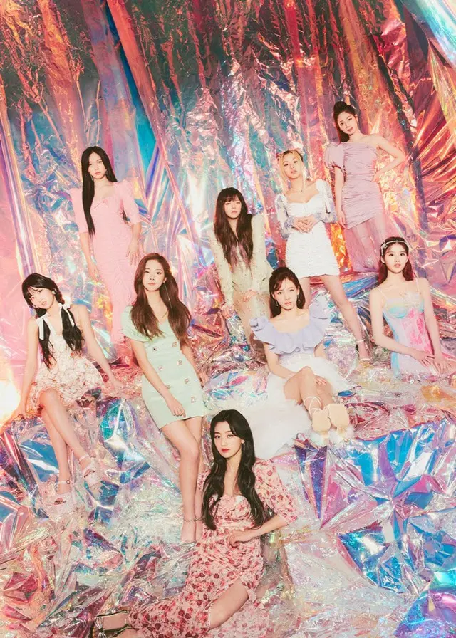 「TWICE」、初の英語版シングル「The Feels」を発売（画像提供:wowkorea）