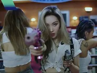 歌手ソンミ、「YOU CAN’T SIT WITH US」MVが公開1日で1000万回突破