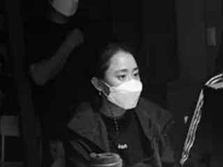“国民の妹”女優ムン・グニョン、モノクロームな雰囲気で活動予告…「誰の努力も無駄にならないように」