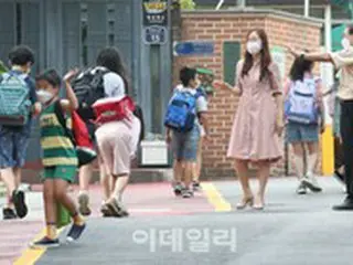 新型コロナウイルス感染者2200人超え…登校は問題ないのか = 韓国