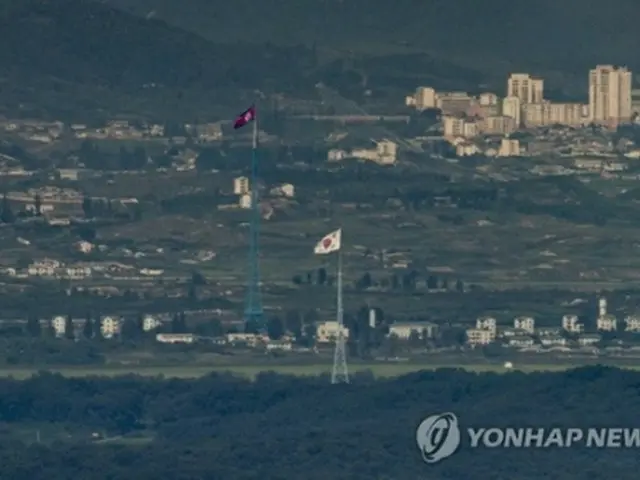 １７日、南北軍事境界線に近い京畿道・坡州から望む非武装地帯（ＤＭＺ）=（聯合ニュース）
