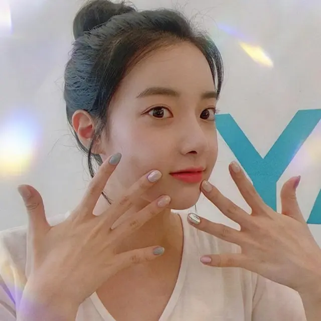 イ・ヒョンジュ（元APRIL）が「裏広告騒動」について謝罪した。（画像提供:wowkorea）