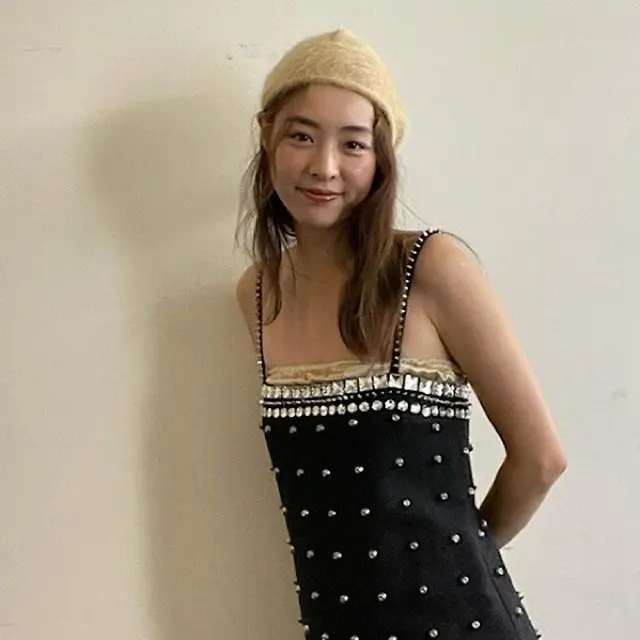 女優イ・ヨニ、愛らしい笑顔に胸キュン...独特の帽子も完璧に消化（画像提供:wowkorea）