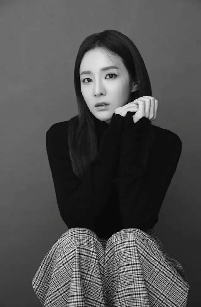 DARA（元2NE1）、ソンミが所属するABYSS COMPANYと専属契約！「世界のファンのために多様な活動を」（画像提供:wowkorea）