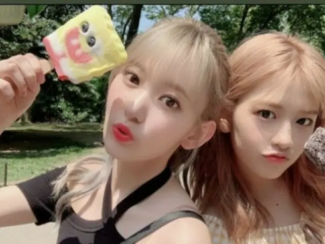 宮脇咲良（元IZ*ONE）、アン・ユジンとのツーショット写真投稿し誕生日をお祝い（画像提供:wowkorea）