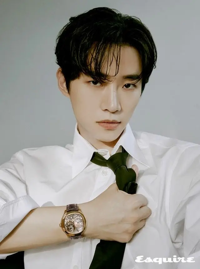 「2PM」ジュノ、致命的な眼差し＆男性美あふれる画報公開（画像提供:wowkorea）