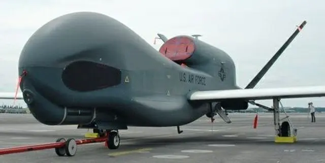 米空軍のグローバルホーク、朝鮮半島を偵察飛行…北朝鮮「軍事パレード」の動向把握か（画像提供:wowkorea）