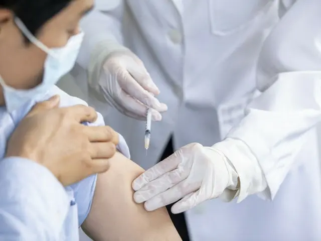 ファイザー社製ワクチン接種後「小腸腐り死亡」…20代男性に続き50代男性が「危篤」＝韓国（画像提供:wowkorea）