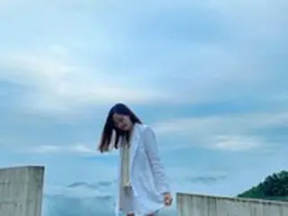 ”双子妊娠中”ソン・ユリ（Fin.K.L.）、抜群のスタイル＆美脚にネットユーザーも驚き