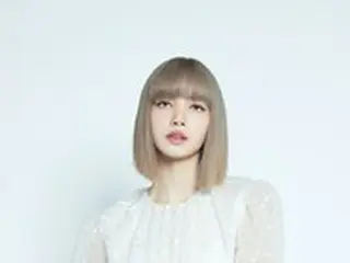 「BLACKPINK」LISA、「メンバーたちMV撮影現場まで応援、夜明けまでいてくれた」