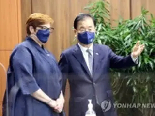 鄭外相　北との対話再開を強調＝韓豪共同記者会見で