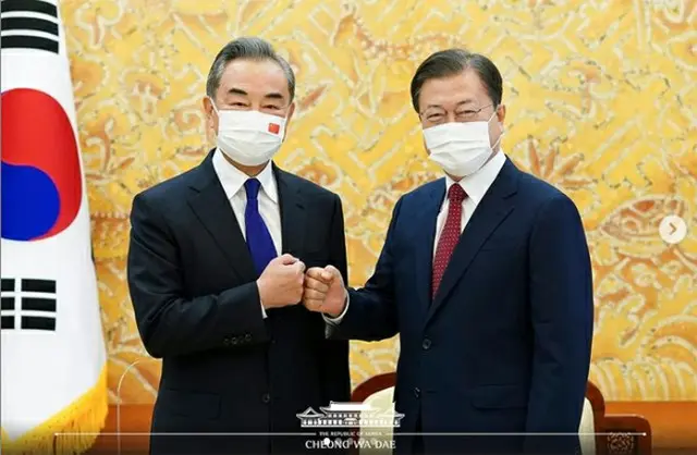 「北京冬季五輪、南北関係改善の転機に」文大統領が王毅外相に”アピール”（画像提供:wowkorea）