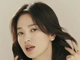 女優ソン・ヘギョ　ダイヤモンドに劣らぬ美しさ