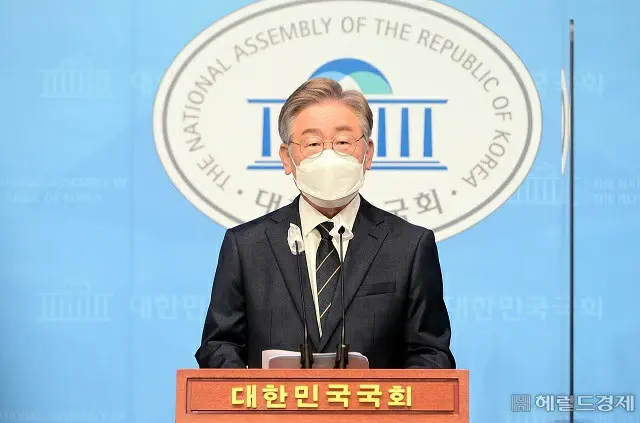 韓国与党の大統領選挙最有力候補イ・ジェミョン（李在明）（画像提供:wowkorea）