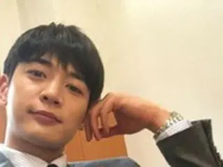 “こんな社員いたらどうする？”ミンホ（SHINee）、愛情細胞目覚めさせる圧倒的ビジュアル公開…「ユミの細胞たち」特別出演