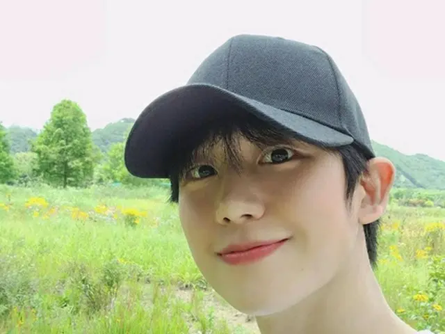 俳優チョン・ヘインが明るい笑顔で秋夕のあいさつをした。（画像提供:wowkorea）