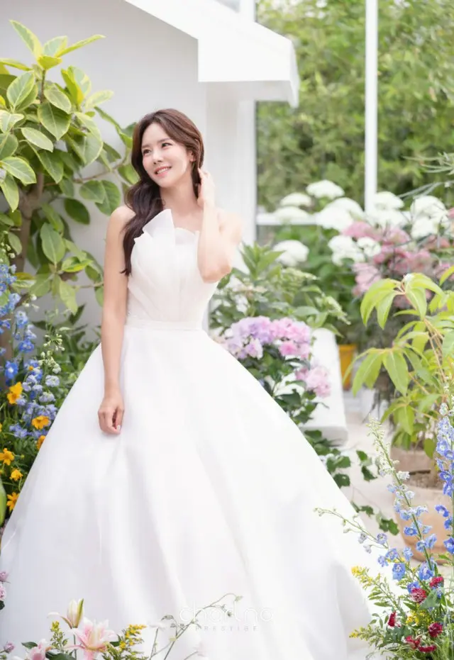 【公式】女優イ・ヨンドゥ、1歳年上の一般男性と結婚（画像提供:wowkorea）