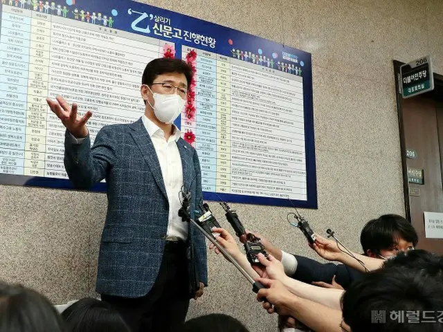 コ・ヨンジン、共に民主党首席報道官（画像提供:wowkorea）