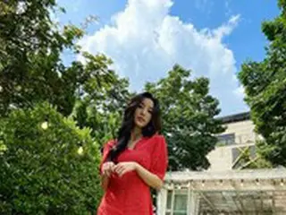 クォン・ウンビ（元IZ*ONE）、バラの花と見間違えるビジュアル