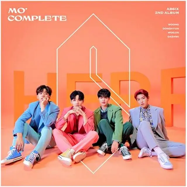 ＡＢ６ＩＸが２枚目のフルアルバム「ＭＯ＇ＣＯＭＰＬＥＴＥ」を発売した（所属事務所提供）＝（聯合ニュース）≪転載・転用禁止≫