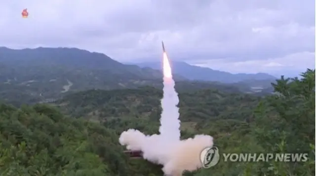 北朝鮮が９月１５日に列車から発射した弾道ミサイル＝（聯合ニュース）