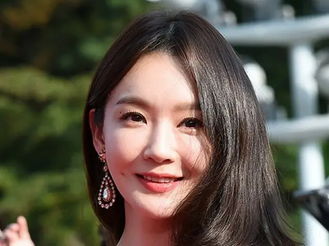 女性デュオ「DAVICHI」のメンバーカン・ミンギョンが新型コロナウイルスワクチン1回接種を完了した。（画像提供:Mydaily）