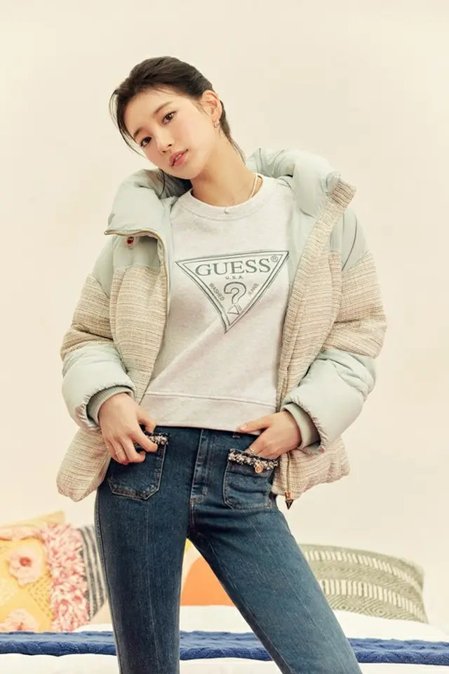 スジ（元Miss A）、ダウンを着ても目立つほっそりスタイル…国宝級ビジュアル（画像提供:wowkorea）