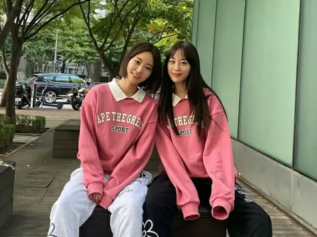 ヨンジ（元KARA）、姉ソンヨンと”おそろいスウェット”で双子コーデ（画像提供:wowkorea）