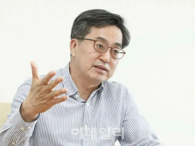 キム・ドンヨン（金東ヨン）元経済副総理（画像提供:wowkorea）