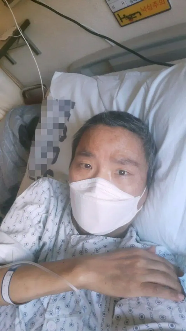 肺がん闘病中のお笑い芸人キム・チョルミン、近況を公開「死ぬほど痛い」（画像提供:wowkorea）