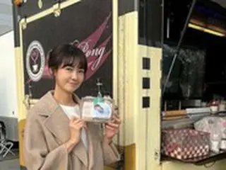 イ・ヨウォン、コーヒーカーのプレゼント…感謝を込めたワンカット