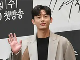 俳優イ・ジフン、知人がドラマ「スポンサー」のスタッフに罵声を浴びせたとの報道…事務所側「円満な解決へ努力する」
