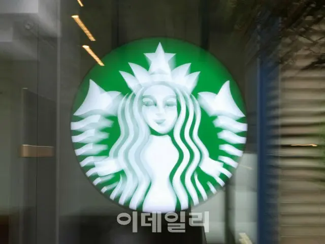 スターバックスを回ってタンブラーを盗んだ夫婦を検挙…韓国議政府の全店が被害（画像提供:wowkorea）