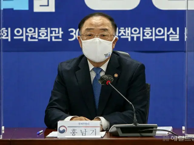 洪楠基、経済副首相（画像提供:wowkorea）