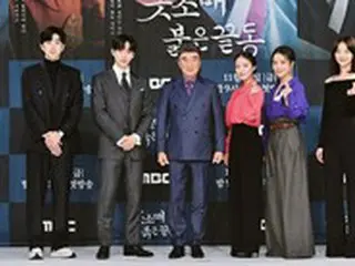 【フォト】ジュノ（2PM）＆女優イ・セヨンら、ドラマ「袖先赤いクットン」の制作発表会に出席