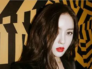 ヒョミン（T-ARA）、レッドリップで型破りのルック…これが本当の「魔性の女」