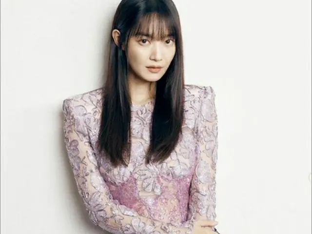 女優シン・ミナ、高級ブランドのシースルールックを披露（画像提供:wowkorea）